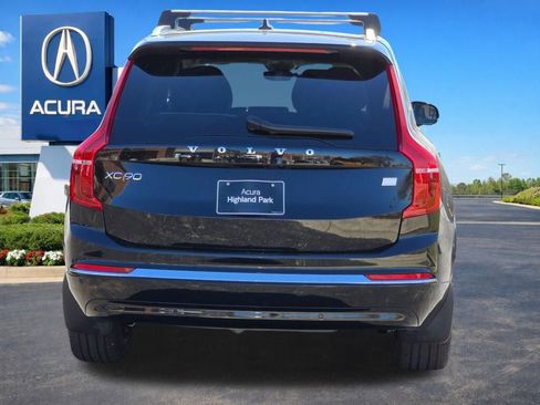 Used 2023 Volvo XC90 T8 Core image 21