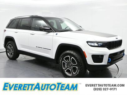 Used 2022 Jeep Grand Cherokee Trailhawk