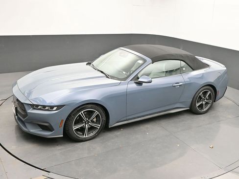 Used 2024 Ford Mustang Premium RWD image 37