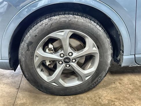 Used 2023 Ford Escape ST-Line image 31