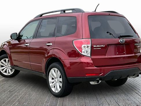 Used 2011 Subaru Forester 2.5X Premium w/ All-Weather Pkg AWD/4WD image 6