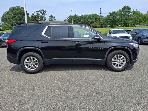 Used 2021 Chevrolet Traverse LT AWD/4WD image 8