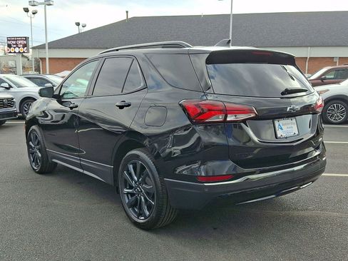 Used 2023 Chevrolet Equinox RS w/ RS Leather Package image 4