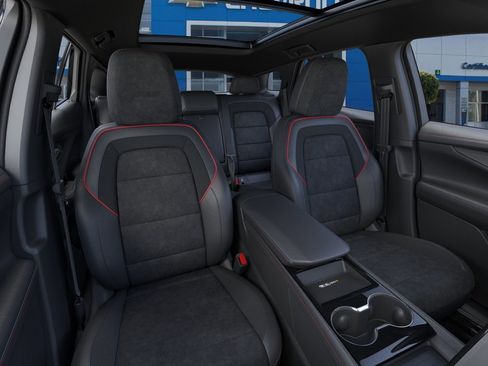 New 2026 Chevrolet Blazer EV RS AWD/4WD image 17