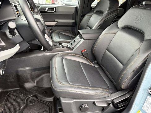 Certified 2022 Ford Bronco Badlands w/ Sasquatch Package image 21