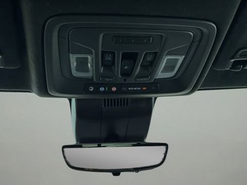 Used 2024 GMC Sierra 2500 Denali Ultimate image 28