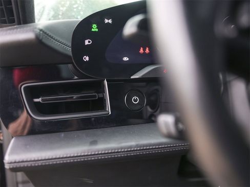 Certified 2020 Porsche Taycan Turbo image 21