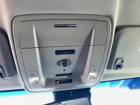 Used 2017 Chevrolet Tahoe LT image 19