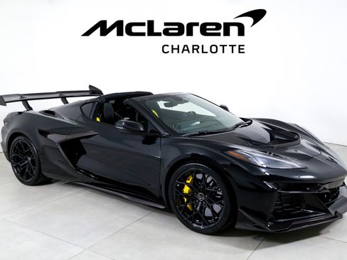 Used 2026 Chevrolet Corvette ZR1 w/ ZR1 Carbon Fiber Aero Package image 2