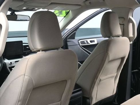 Used 2023 Ford Explorer 4WD image 24