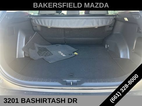 Used 2024 Toyota RAV4 XLE FWD image 22