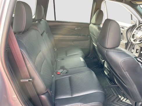 Used 2020 Honda Passport Touring image 26