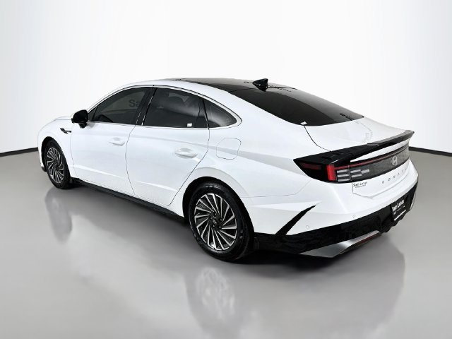 Used 2026 Hyundai Sonata Limited FWD image 5