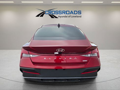 New 2025 Hyundai Elantra Blue image 4