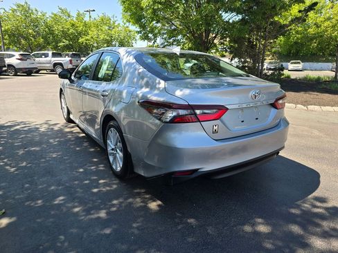Used 2023 Toyota Camry LE w/ Cold Weather Package FWD image 5