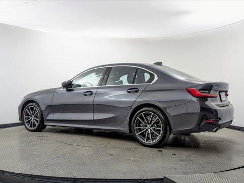 Used 2019 BMW 330i xDrive Sedan w/ Premium Package image 6