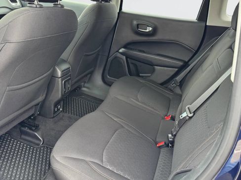 Used 2018 Jeep Compass Sport w/ Tech Group image 13