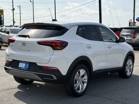 Used 2024 Buick Encore GX Preferred w/ Comfort Package FWD image 6