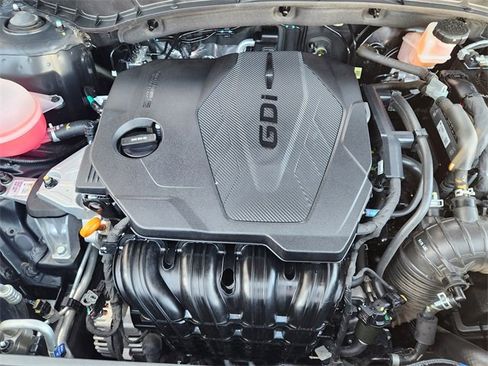 Used 2024 Hyundai Santa Cruz SEL w/ Activity Package image 9