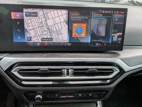 Used 2023 BMW 330i Sedan image 15