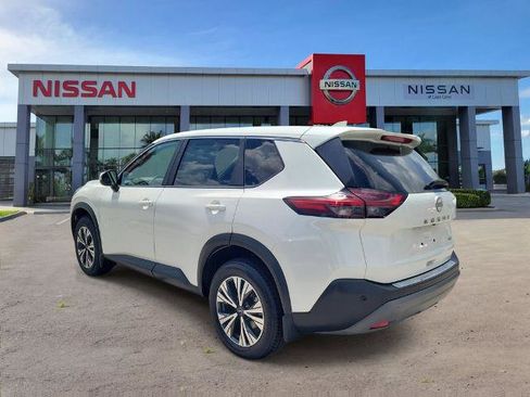 Certified 2023 Nissan Rogue SV FWD image 7