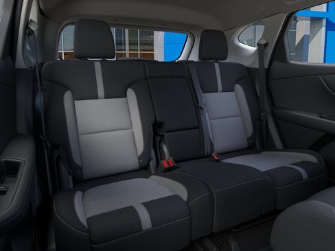 New 2026 Chevrolet Blazer LT w/ Convenience Package FWD image 41