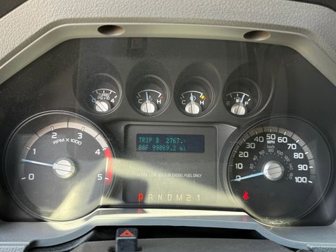 Used 2014 Ford F450 XL w/ Power Equipment Group image 20