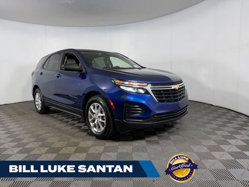 Used 2022 Chevrolet Equinox LS w/ LS Convenience Package FWD image 1