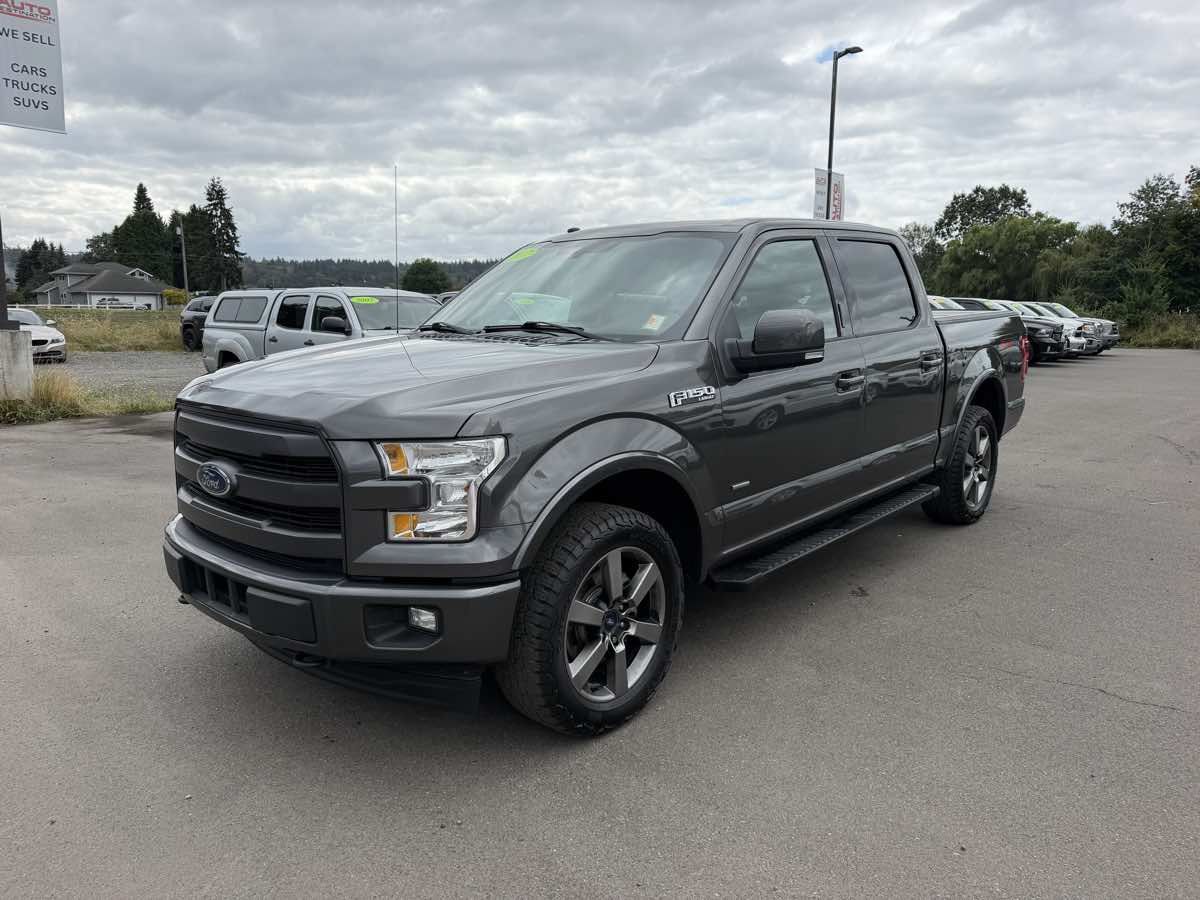 Used 2017 Ford F150 Lariat w/ Equipment Group 501A Mid AWD/4WD image 4