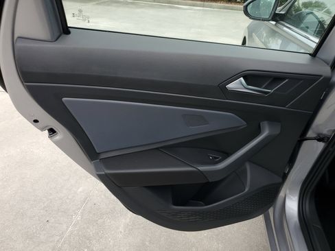 New 2026 Volkswagen Jetta SE image 10