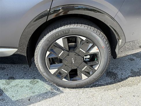 New 2026 Kia Sportage SX image 34