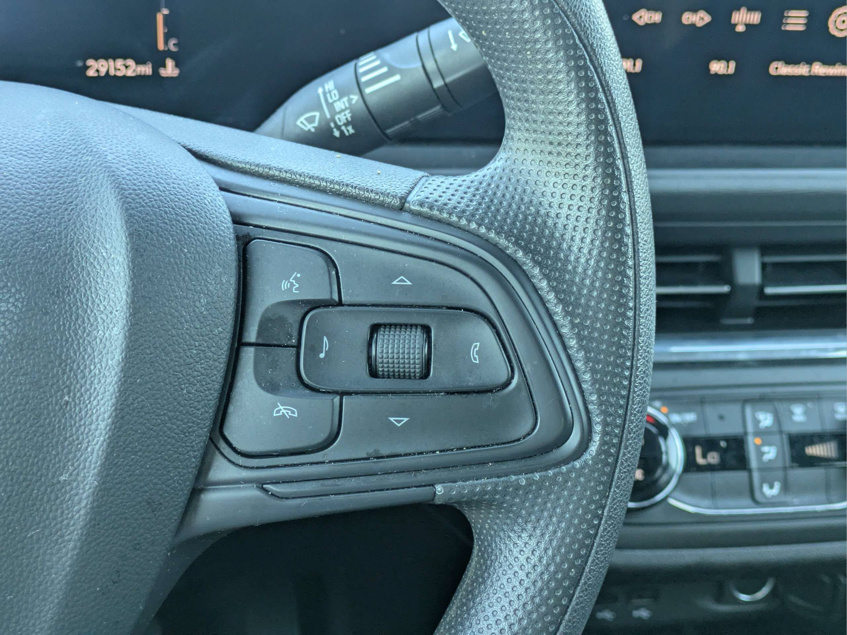Used 2026 Buick Envista Preferred FWD image 25
