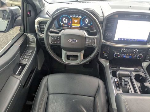 Used 2022 Ford F150 Lariat w/ Equipment Group 502A High AWD/4WD image 16