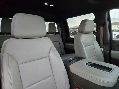 Certified 2020 GMC Sierra 3500 SLT w/ Technology Package image 30