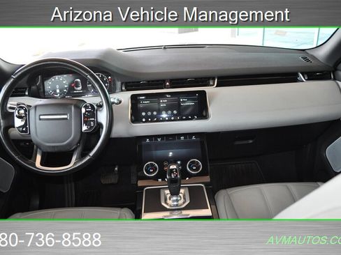 Used 2020 Land Rover Range Rover Evoque SE AWD/4WD image 3