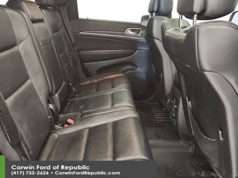 Used 2014 Jeep Grand Cherokee Limited w/ Luxury Group II image 24