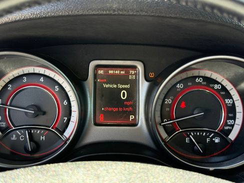 Used 2020 Dodge Journey Crossroad FWD image 21