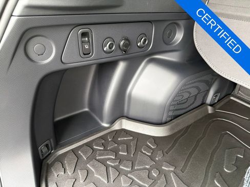 Certified 2026 Subaru Forester Wilderness AWD/4WD image 29