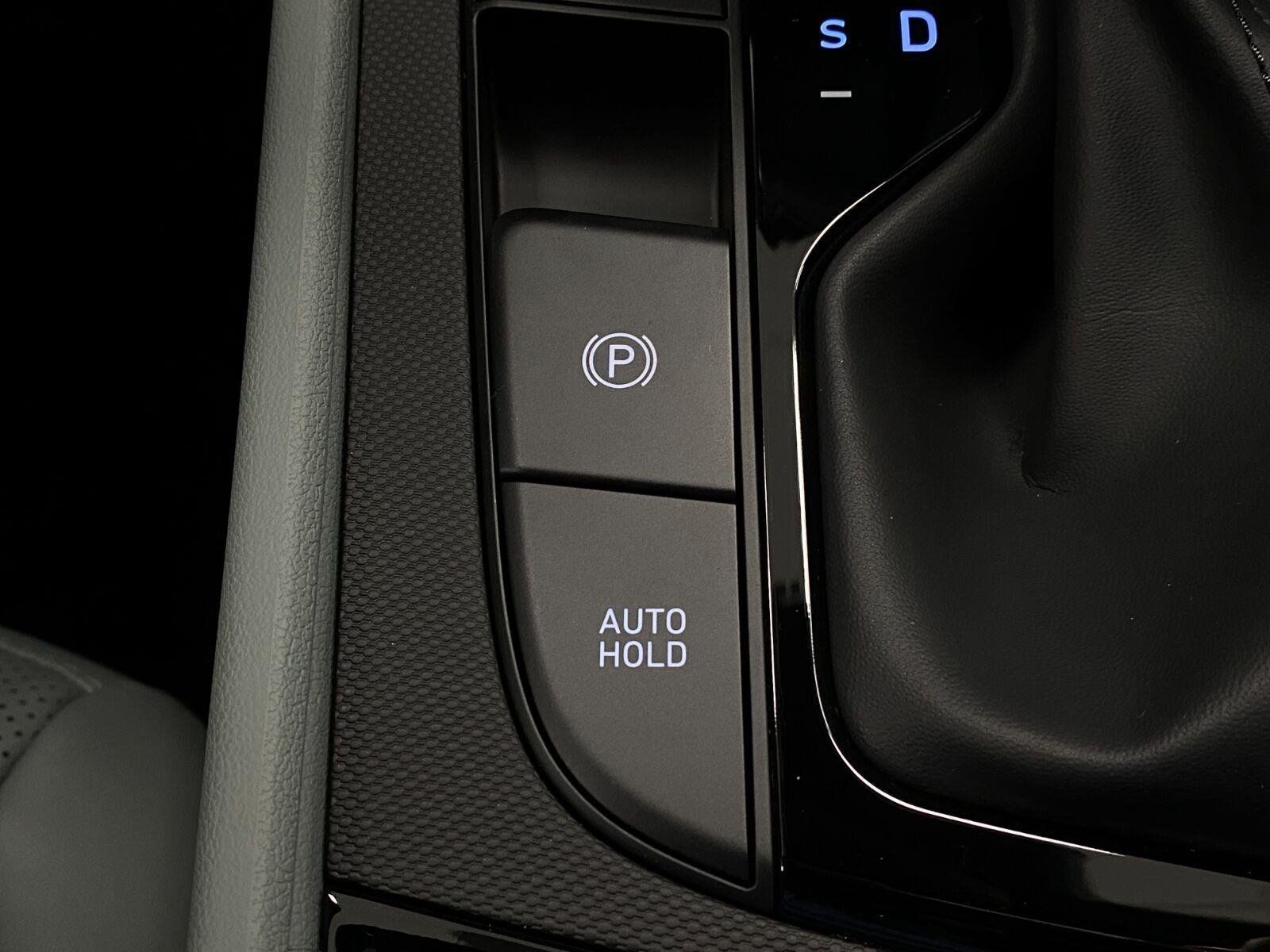 New 2026 Hyundai Elantra Limited FWD image 27
