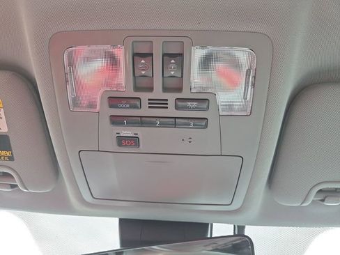 Used 2019 Toyota Highlander Limited Platinum AWD/4WD image 54