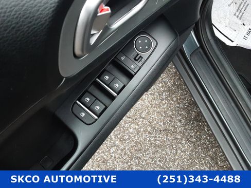 Used 2024 Kia Soul LX w/ Option Group 015 image 22