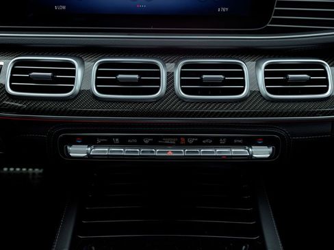 New 2026 Mercedes-Benz GLE 53 AMG 4MATIC Coupe image 14