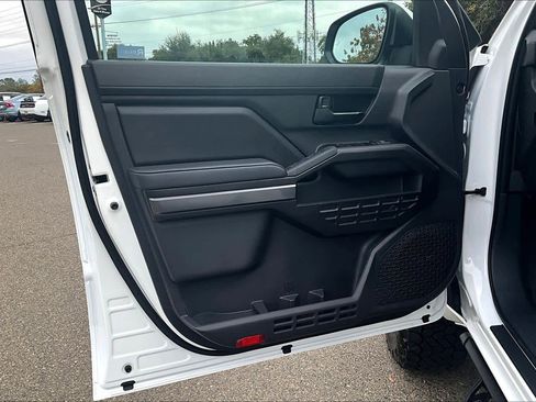 New 2025 Toyota Tacoma SR5 image 10