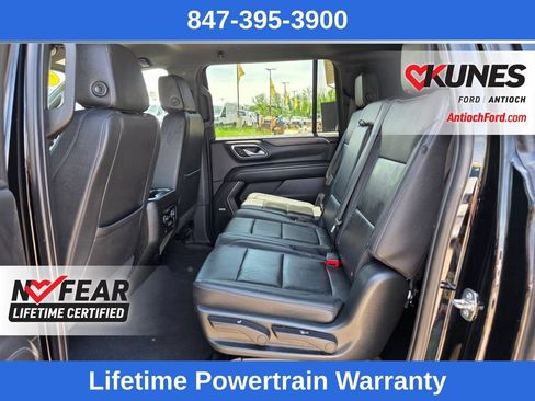 Used 2023 Chevrolet Suburban LT AWD/4WD image 23