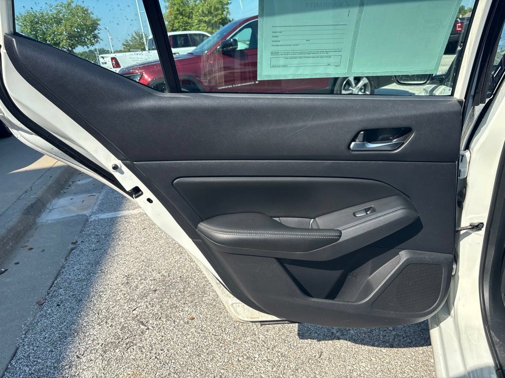 Used 2019 Nissan Altima 2.5 SV AWD/4WD image 12