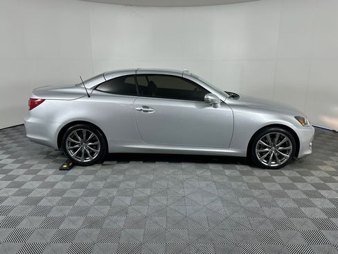 Used 2015 Lexus IS 250C image 8