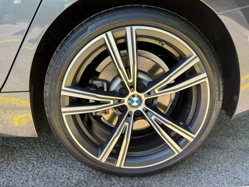 Used 2021 BMW 330e w/ Premium Package RWD image 8