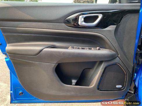 New 2025 Jeep Compass Limited w/ Sun & Sound Group image 24