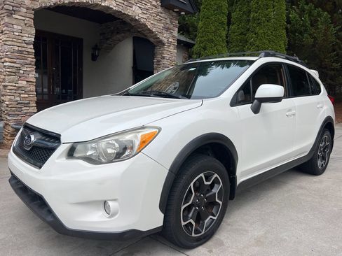 Used 2013 Subaru Crosstrek 2.0i Premium image 2