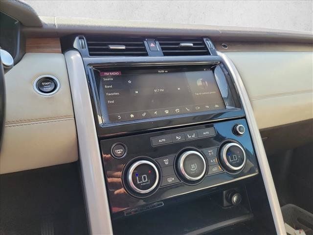 Used 2018 Land Rover Discovery HSE Luxury AWD/4WD image 22